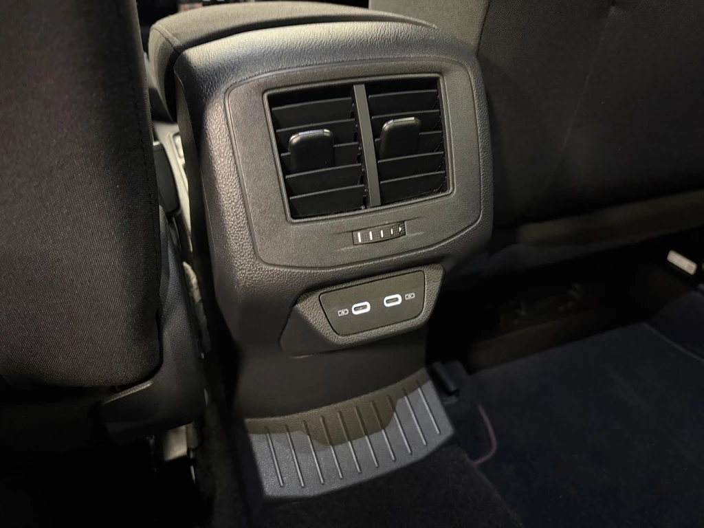 Volkswagen T-Roc – foto 35