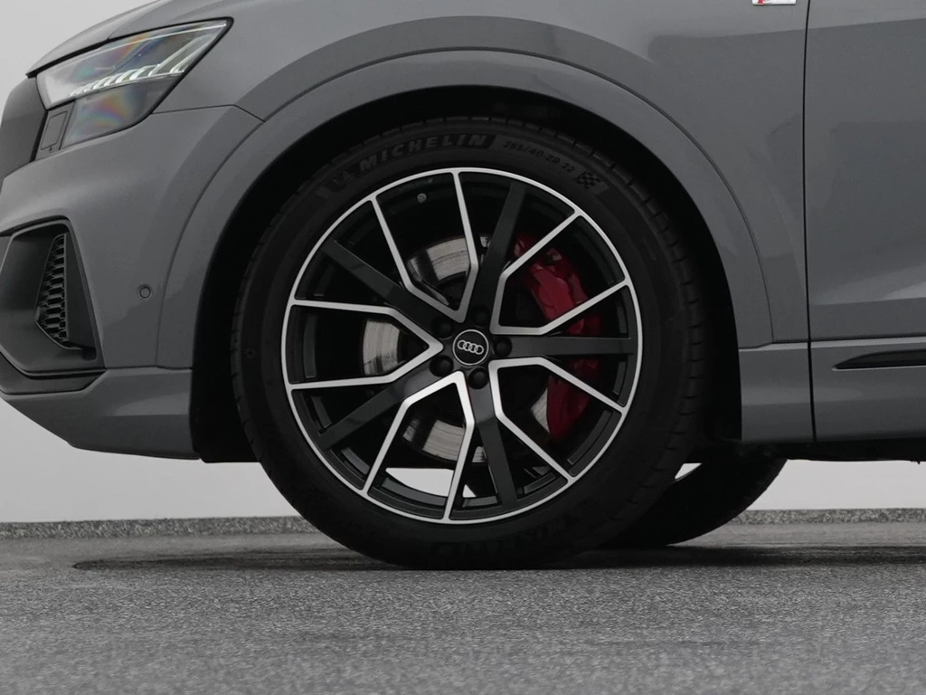 Audi Q8 – foto 39