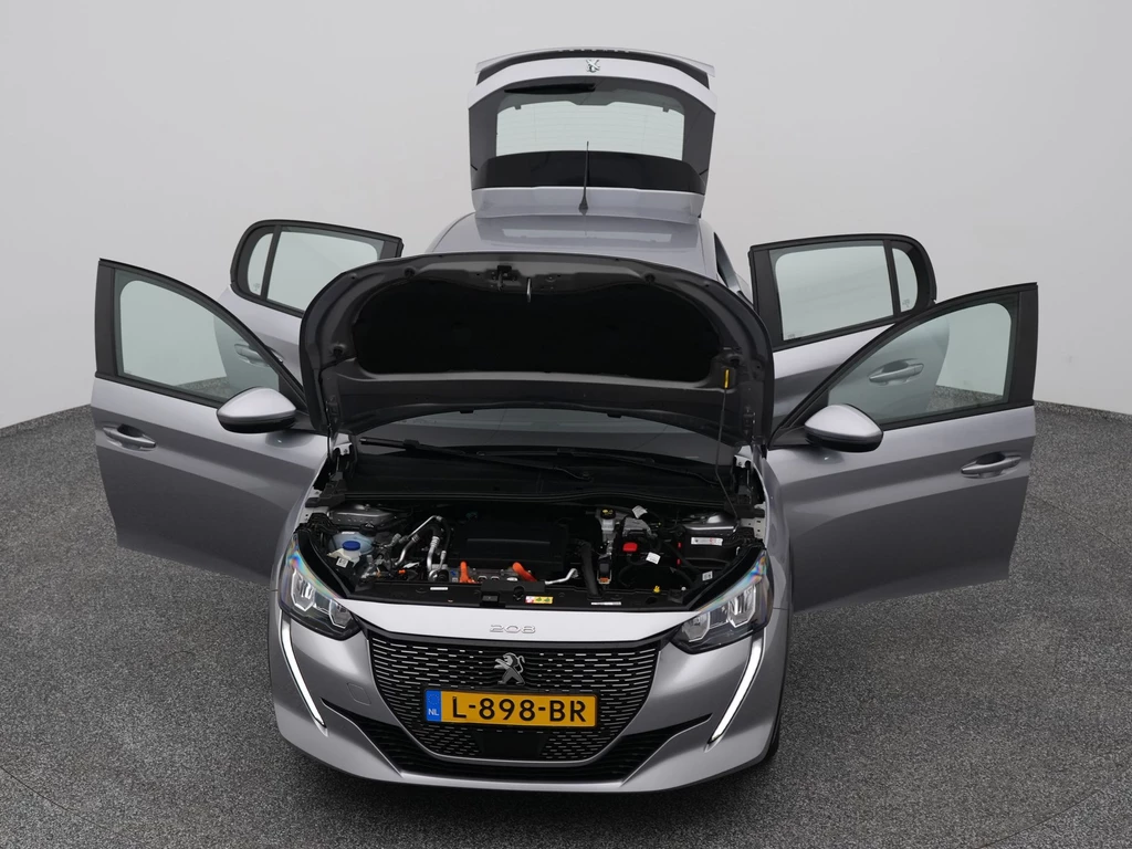 Peugeot e-208 – foto 18