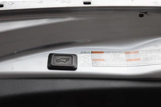 Toyota RAV4 – thumbnail 9
