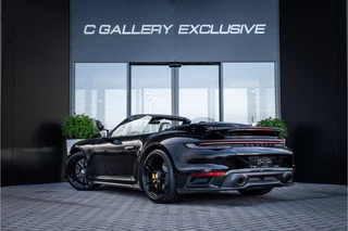 Porsche 911 – thumbnail 5