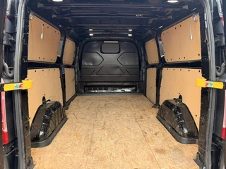 Ford Transit Custom – thumbnail 18