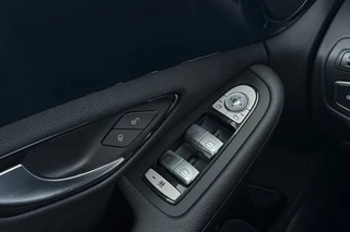 Mercedes-Benz C-Klasse – thumbnail 31
