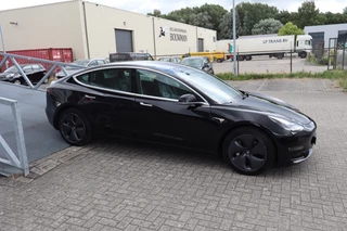 Tesla Model 3 – thumbnail 6