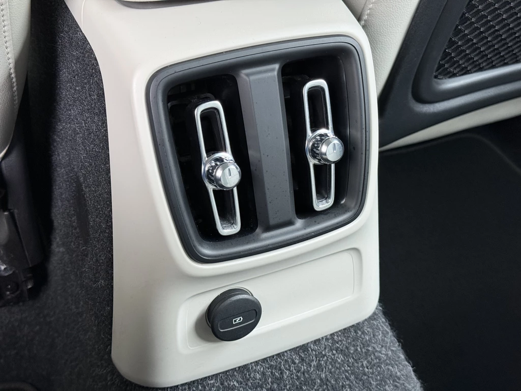 Volvo XC40 – foto 32