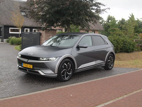 Hyundai IONIQ 5 Lounge 73kWh | Zware accu pakket | Camera | Warmtepomp | NL-Auto |
