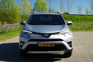 Toyota RAV4 – thumbnail 6