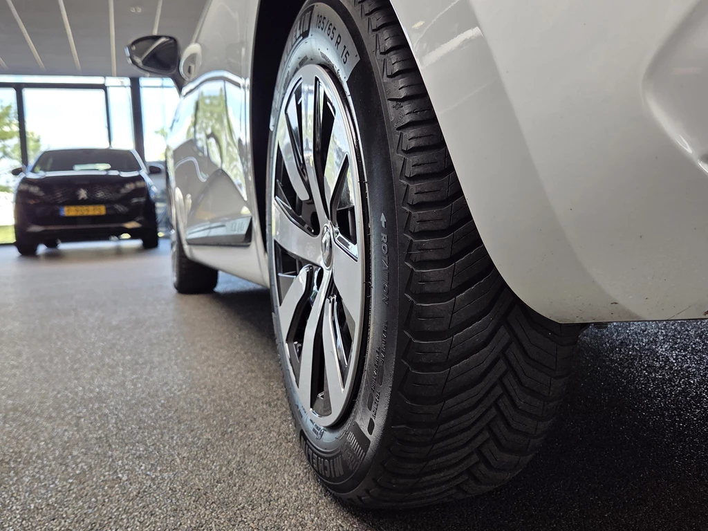 Renault Clio – foto 11