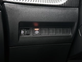 Peugeot 2008 – thumbnail 24