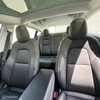 Tesla Model 3 – thumbnail 10