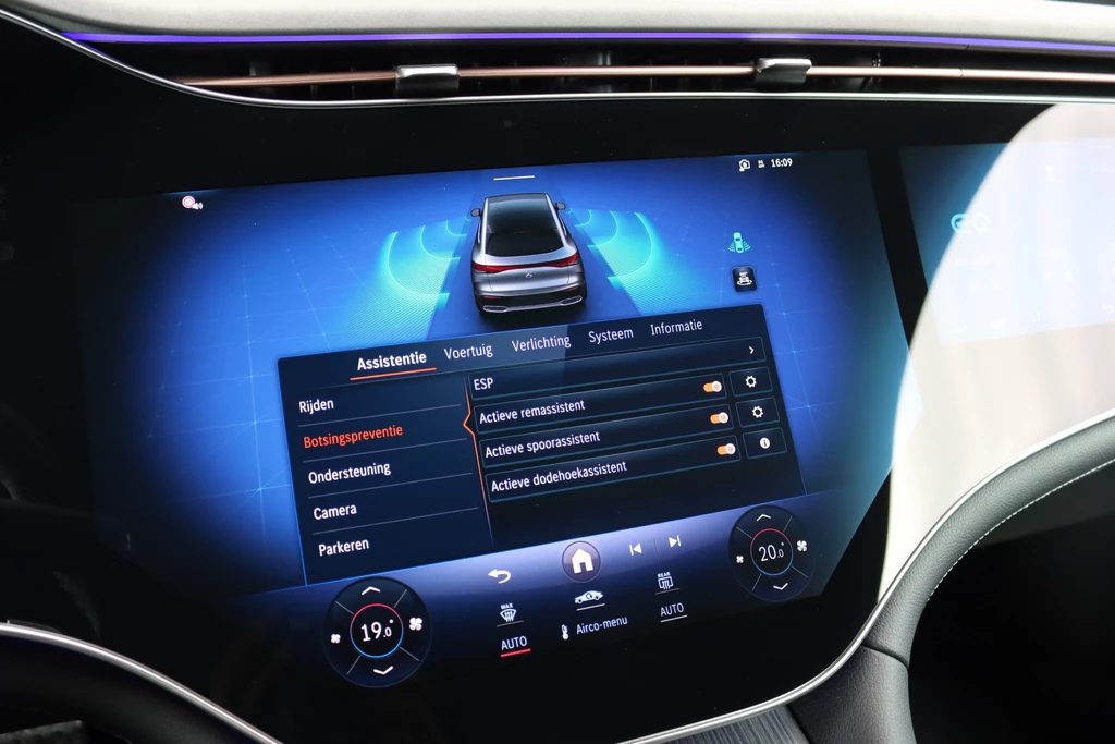 Mercedes-Benz EQE – foto 43