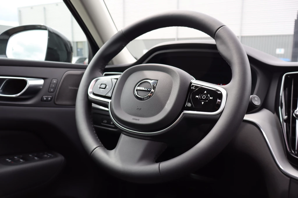 Volvo XC60 – foto 15