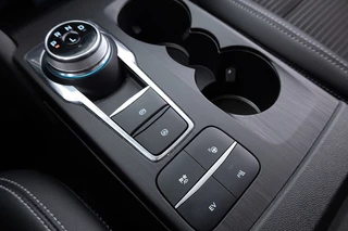 Ford Kuga – thumbnail 31