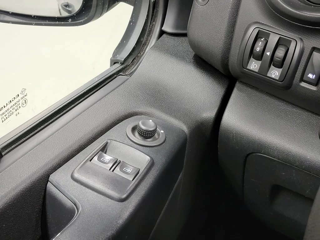 Renault Trafic – foto 16