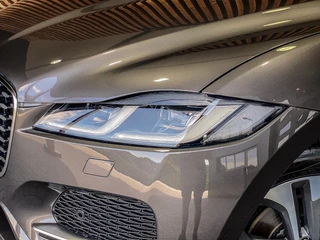 Jaguar F-PACE – thumbnail 38