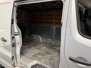 Opel Vivaro – thumbnail 28