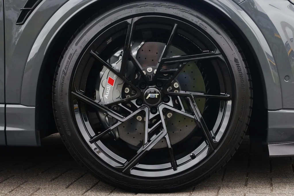 Audi RSQ8 – foto 15