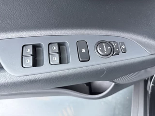Kia Stonic – thumbnail 22
