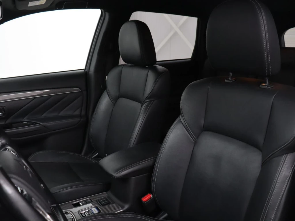 Mitsubishi Outlander – foto 8
