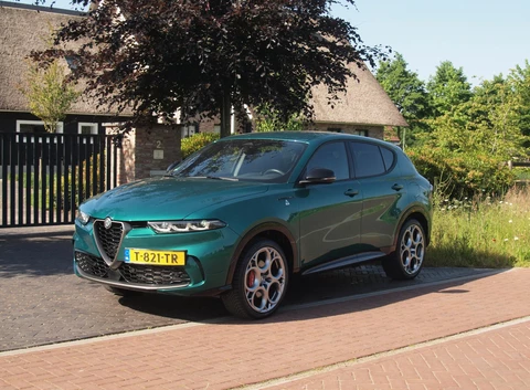 Alfa Romeo Tonale 1.3T PHEV Edizione Speciale | 280PK | Winterpakket | NL-Auto | Camera |