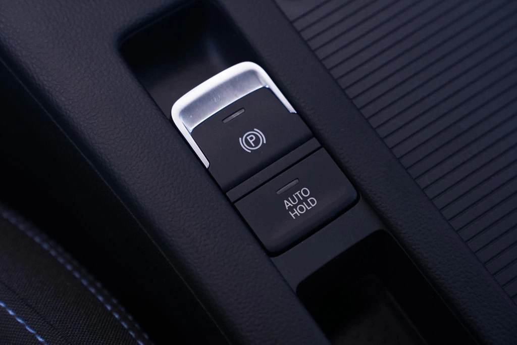 Volkswagen Passat – foto 32