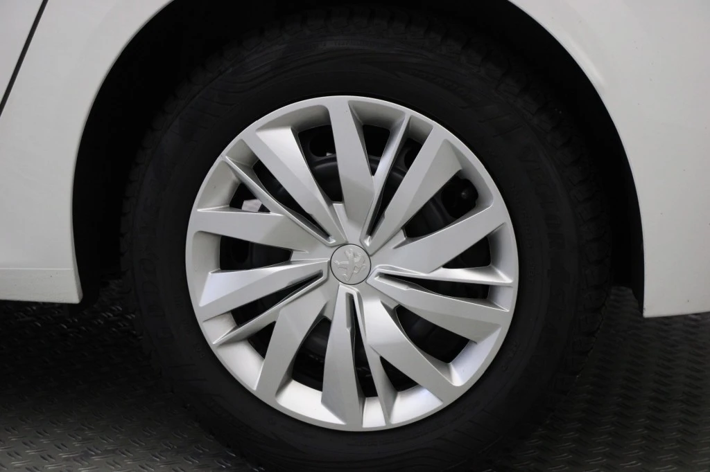 Peugeot 208 – foto 32