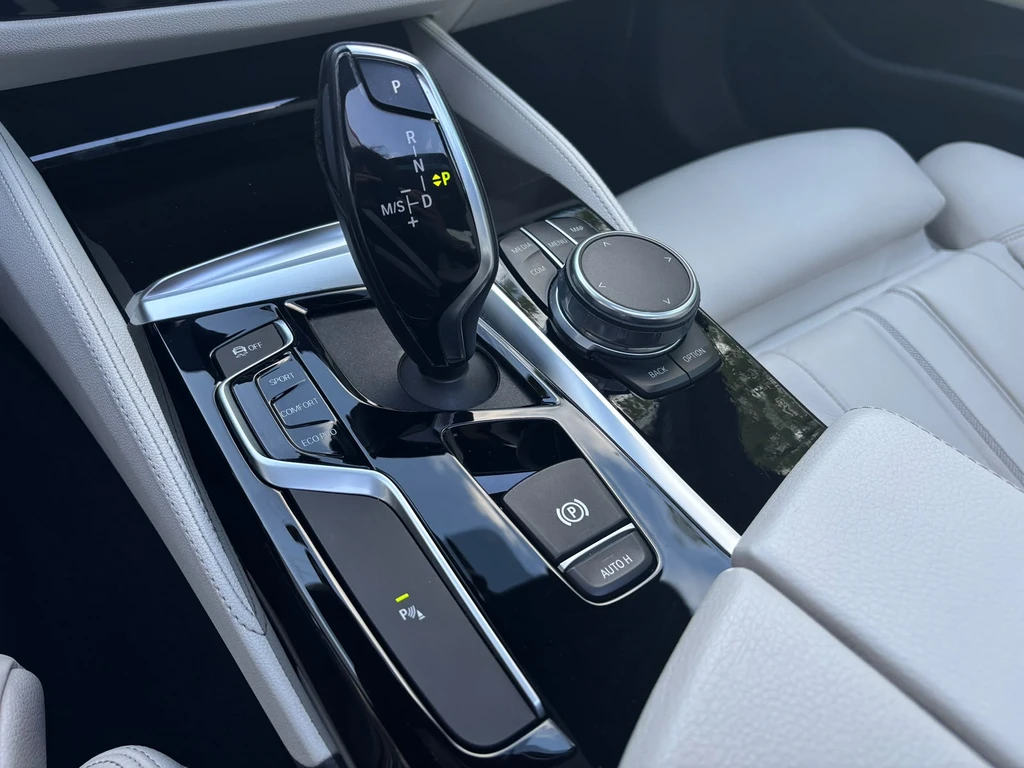 BMW 5 Serie – foto 17