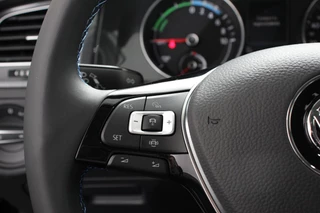 Volkswagen e-Golf – thumbnail 23