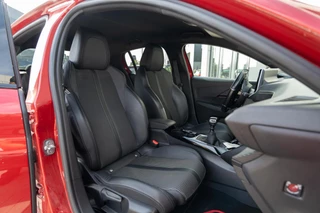 Peugeot 208 – thumbnail 11