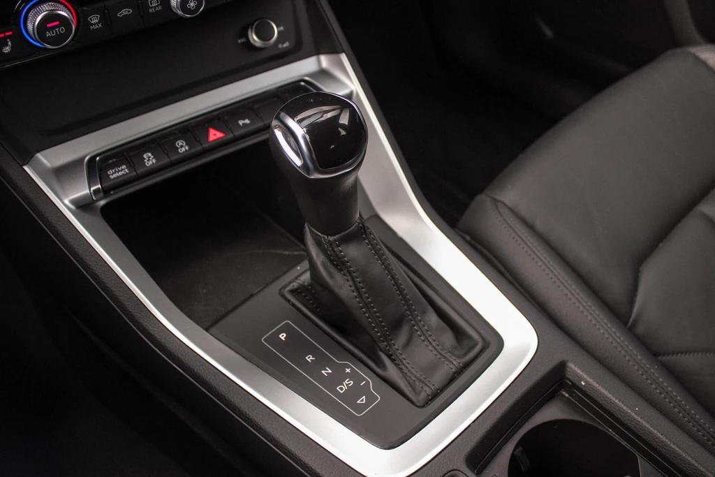 Audi Q3 – foto 36