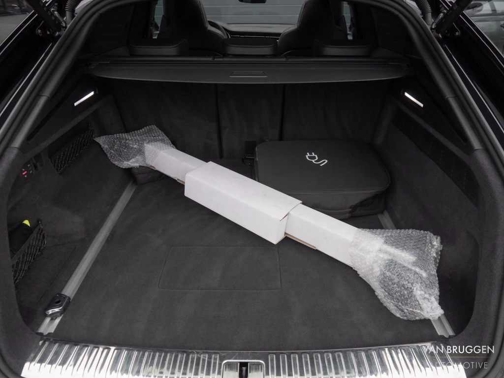 Audi Q8 – foto 19