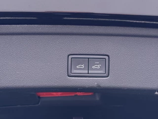 Volkswagen Touareg – thumbnail 54