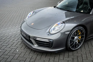 Porsche 911 – thumbnail 2