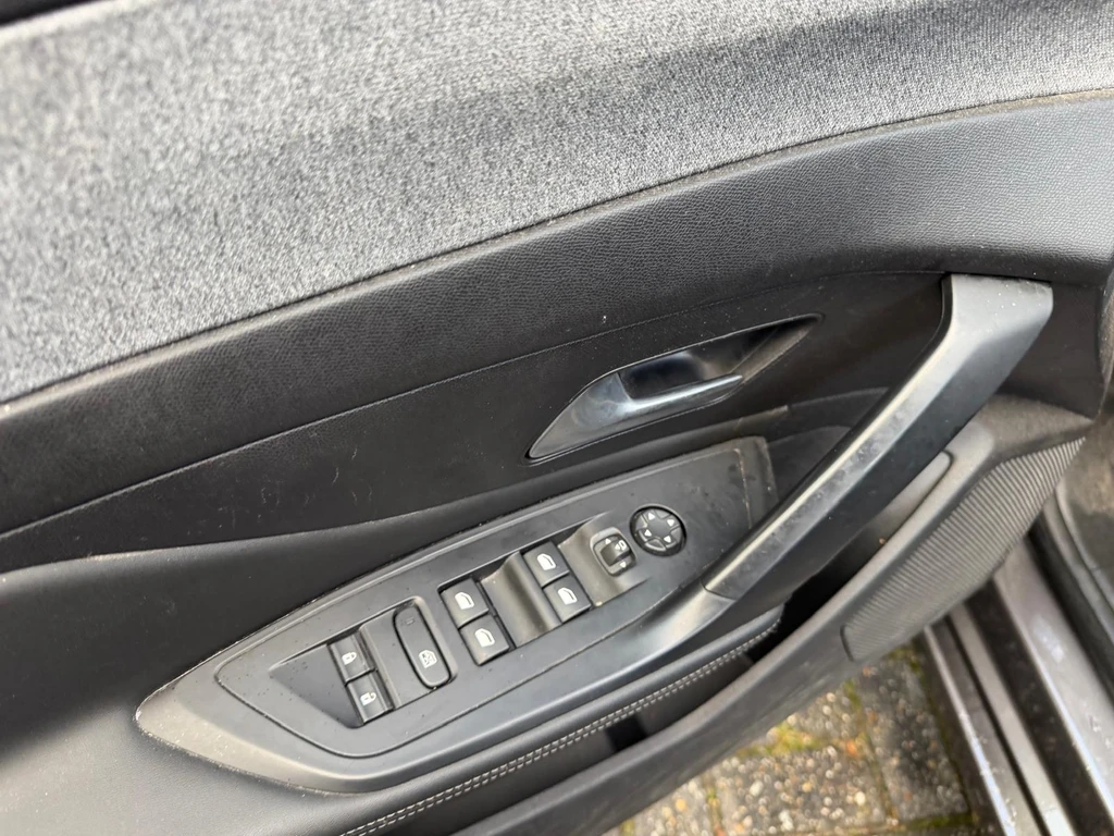 Peugeot 308 – foto 16