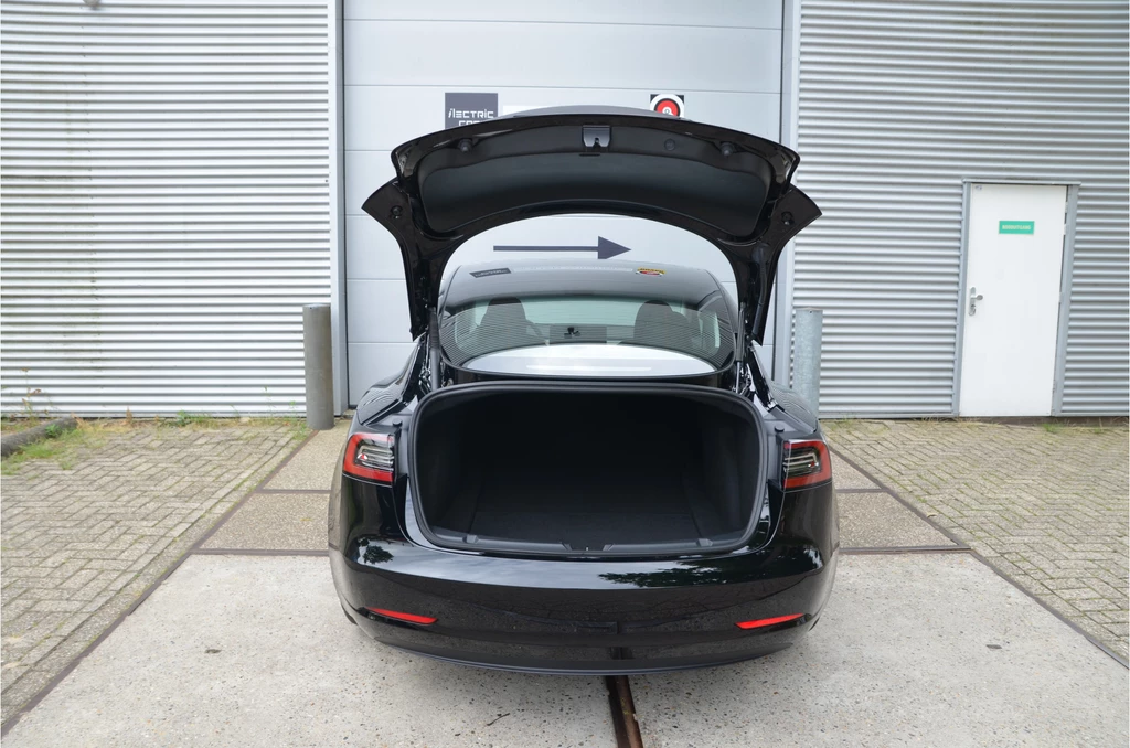Tesla Model 3 – foto 33