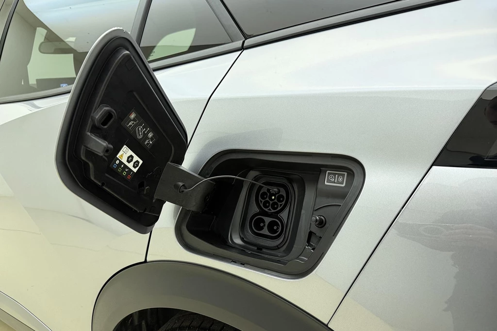 Peugeot e-2008 – foto 16