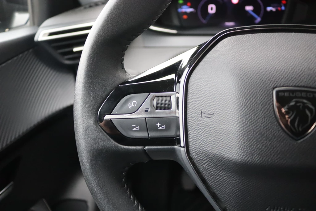 Peugeot 208 – foto 17