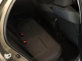 Toyota Yaris – thumbnail 17