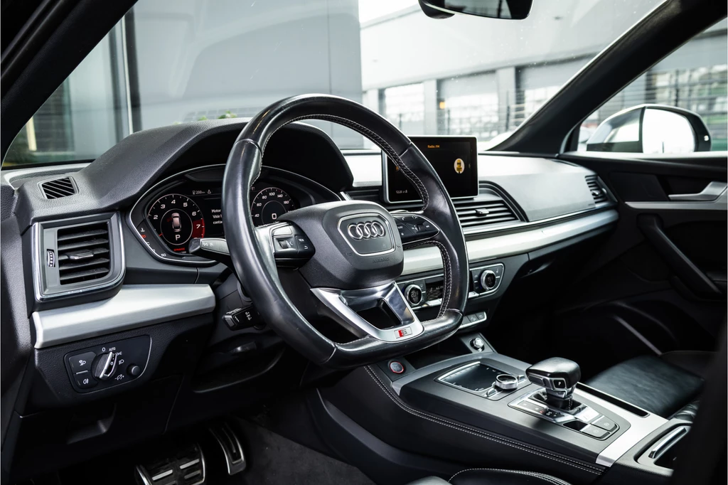 Audi SQ5 – foto 11
