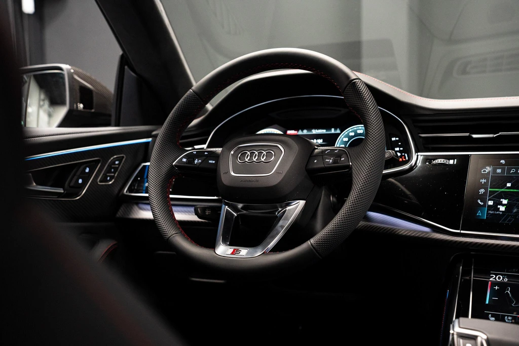 Audi Q8 – foto 48
