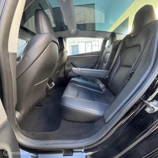 Tesla Model 3 – thumbnail 10