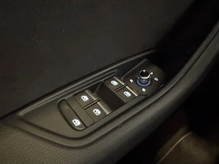 Audi S4 – thumbnail 28