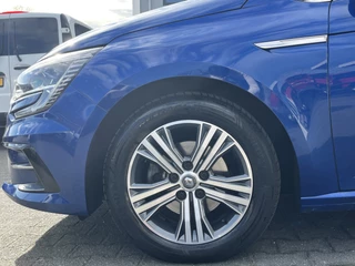 Renault Mégane Estate – thumbnail 20
