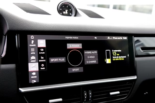 Porsche Cayenne – thumbnail 51
