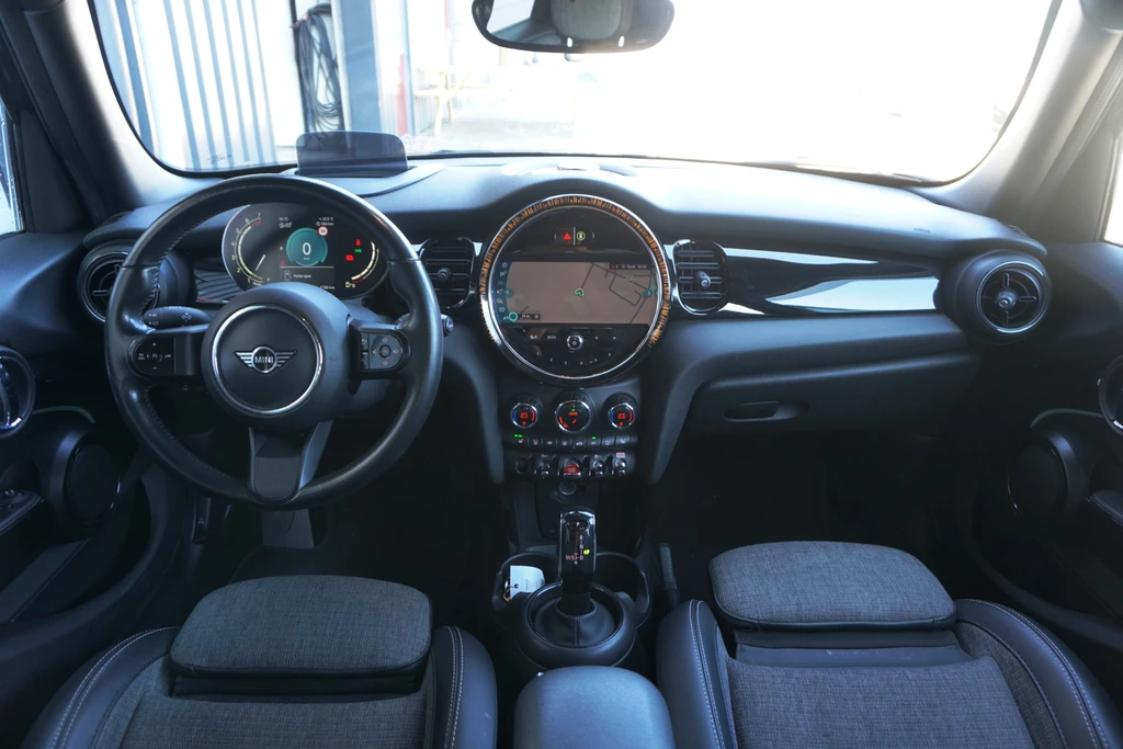 MINI 5-deurs – foto 12