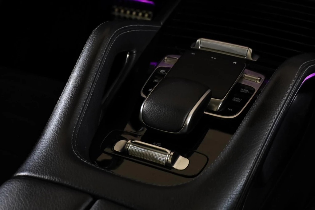 Mercedes-Benz GLE – foto 32