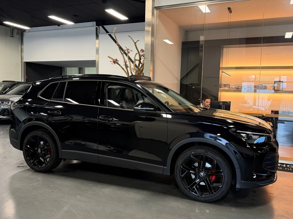 Volkswagen Tiguan – foto 5