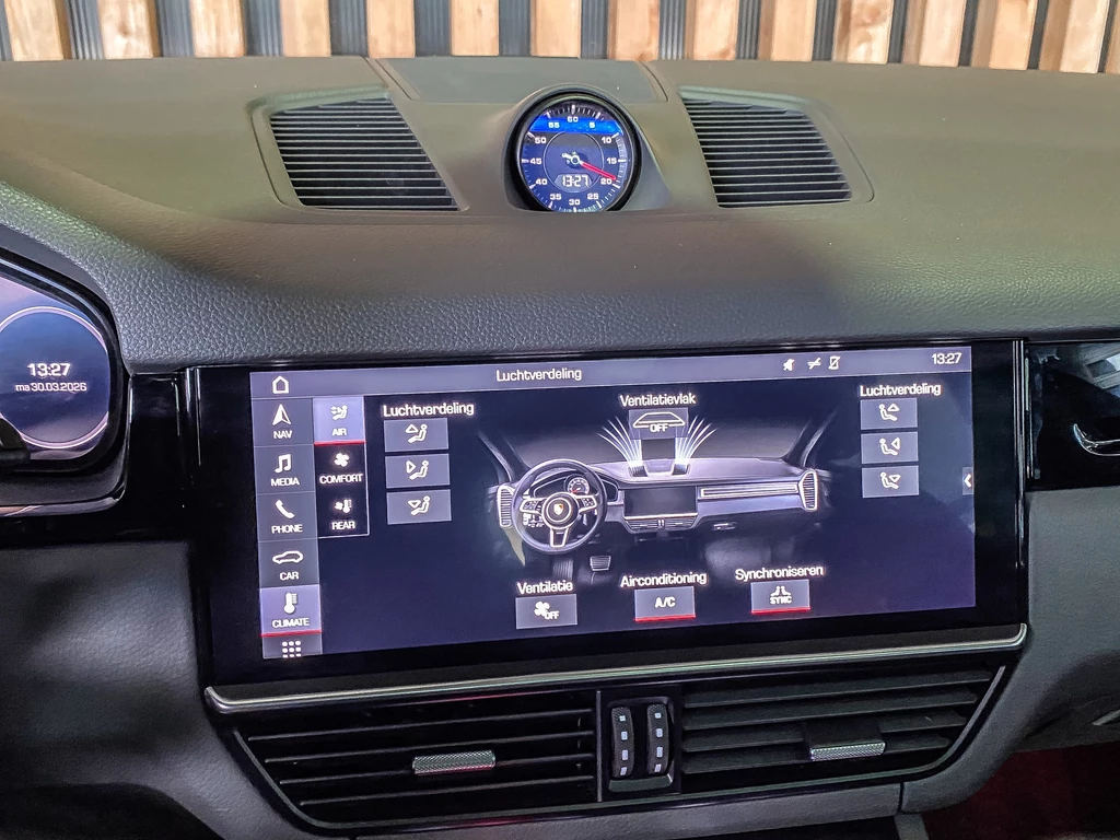Porsche Cayenne – foto 25