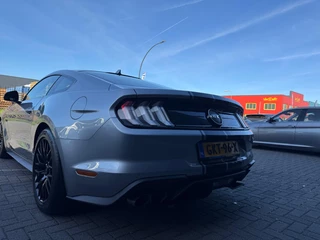 Ford Mustang – thumbnail 6