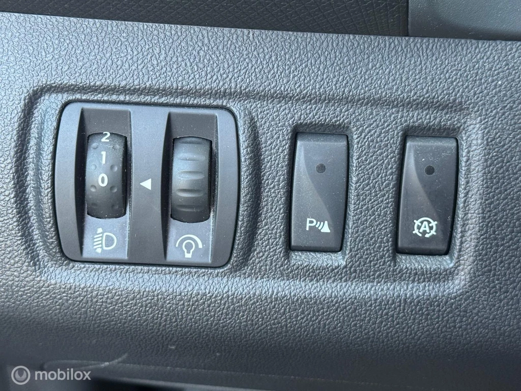 Renault Clio – foto 18